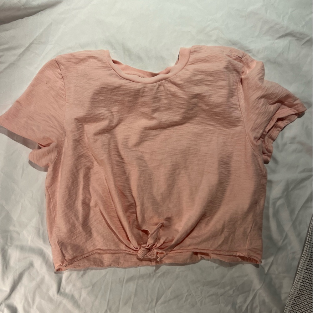 - BUNDLE- Pastels, Top Shop, Cotton On, 4 shirts for price of 1